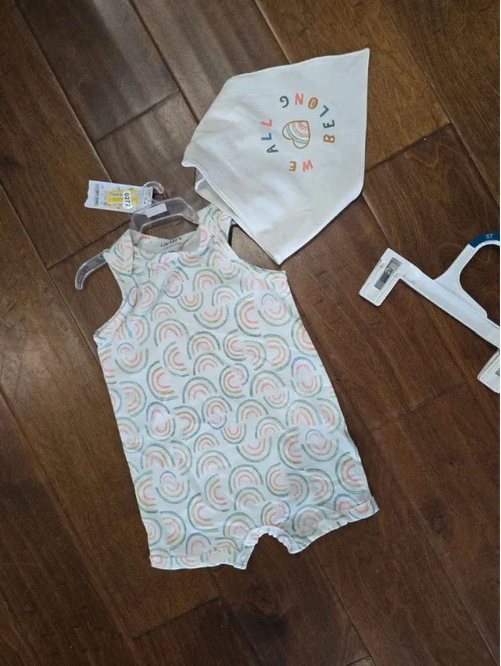 6m brand new six month outfit, with fib from carter's item, 272G4